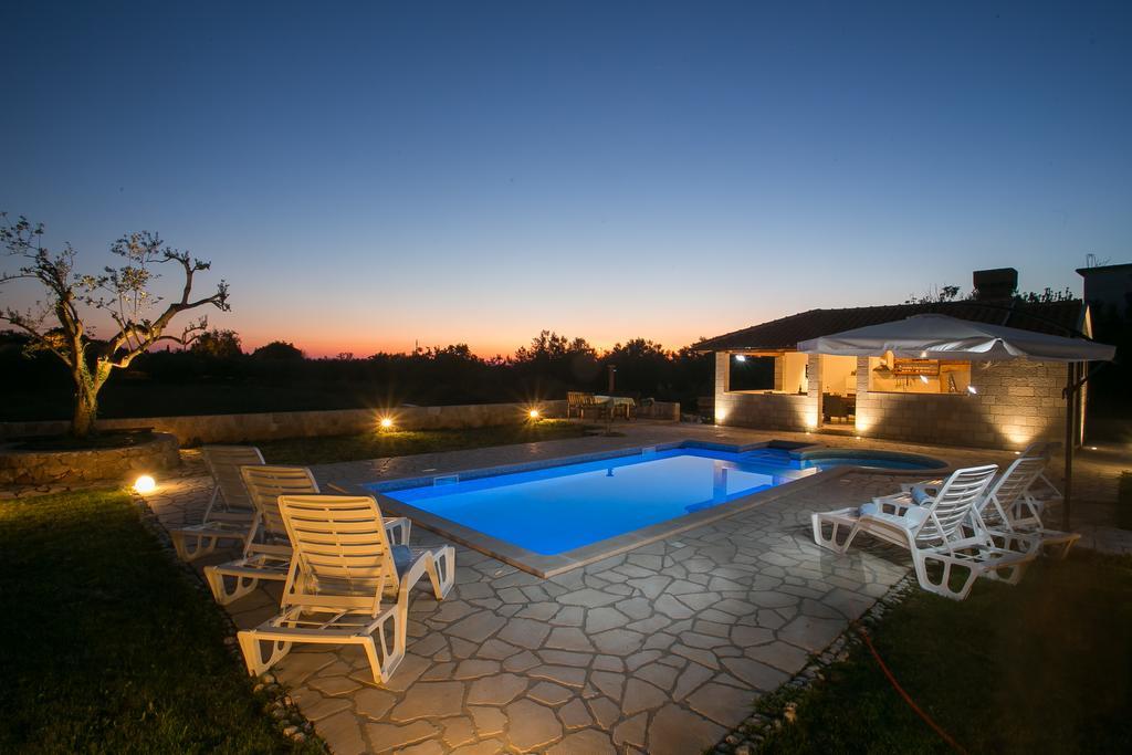 Holiday Home Luce Vitaljina Exterior photo